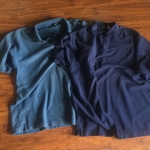 Lot of 2 men’s Patagonia polos L blue